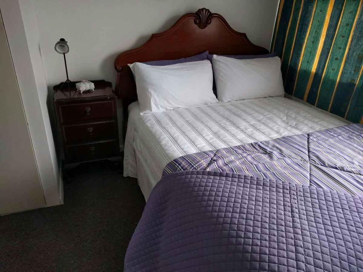クライストチャーチ エアポート シルバー フェーン アコモデーション Bed & Breakfast エクステリア 写真