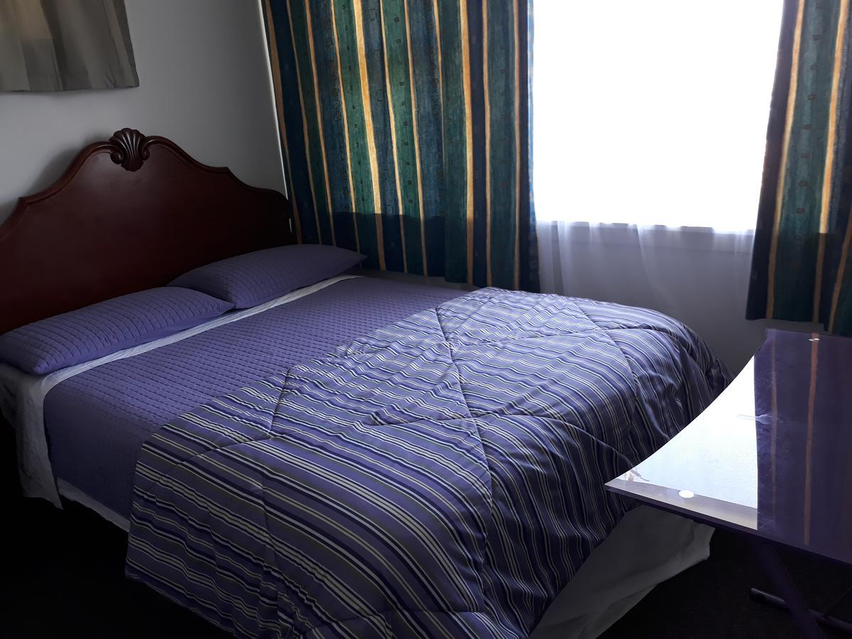 クライストチャーチ エアポート シルバー フェーン アコモデーション Bed & Breakfast エクステリア 写真